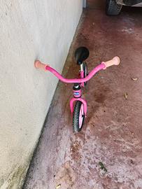 bicicletta bimba equilibrio