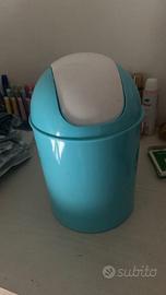 cestino da scrivania