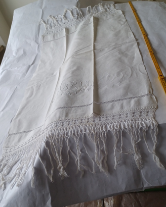 2 Asciugamani vintage ricami Maria e PC bianchi