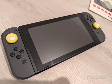 Nintendo Switch 1 + controller e custodia 