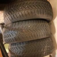 Gomme invernali 215/60r17 96h