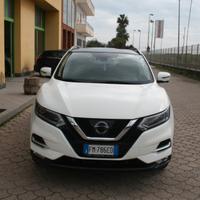 Nissan Qashqai 1.5 dCi Tekna con Tetto Panoramico.