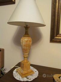 lampada in marmo 