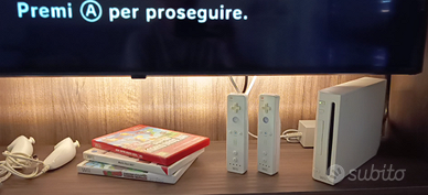 Nintendo Wii originale + 2 controller + 3 giochi
