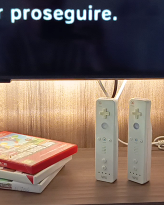 Nintendo Wii originale + 2 controller + 3 giochi