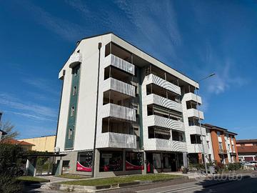 Appartamento bicamere biservizi con garage doppio