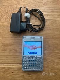 Nokia E61