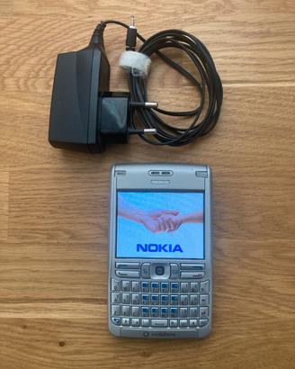 Nokia E61