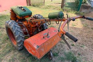 Motocoltivatore diesel+RIMORCHIO FRESA ARATRO