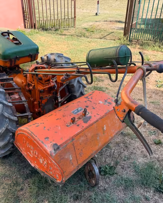 Motocoltivatore diesel+RIMORCHIO FRESA ARATRO