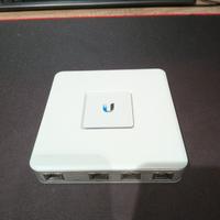 Ubiquiti UniFi Security Gateway (USG) - Router Fir