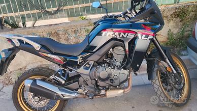 Honda Transalp 2025  zero sinistri 
