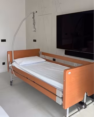 Letto ortopedico elettrico con materasso