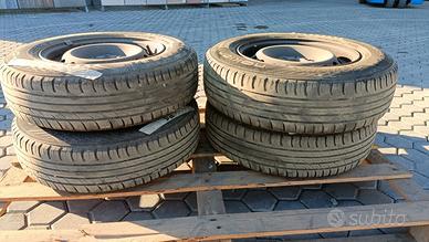4 gomme estive con cerchi 155 80 R13 79T
