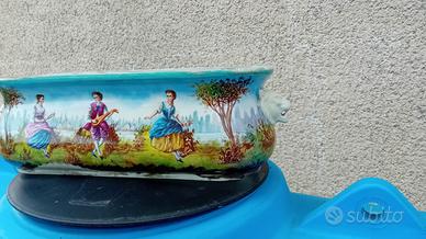 Vaso francese in porcellana