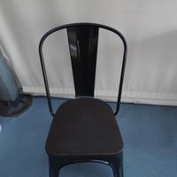 sedie in seduta di legno