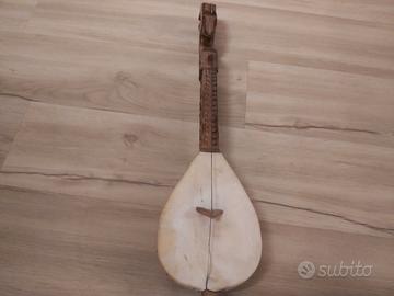 Gusla strumento musicale  in legno scolpito cm 62x