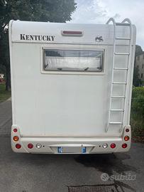 Camper Kentucky estro5