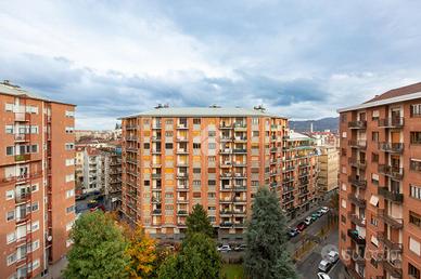 4 LOCALI A TORINO