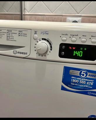 Ascougatrice Indesit 8kg
