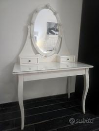 Specchiera Toeletta Ikea Hemnes  