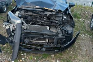 Kia rio diesel sinistrata