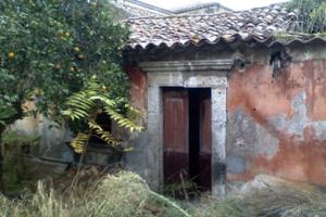 Casa Indipendente da ristrutturare giardino villa