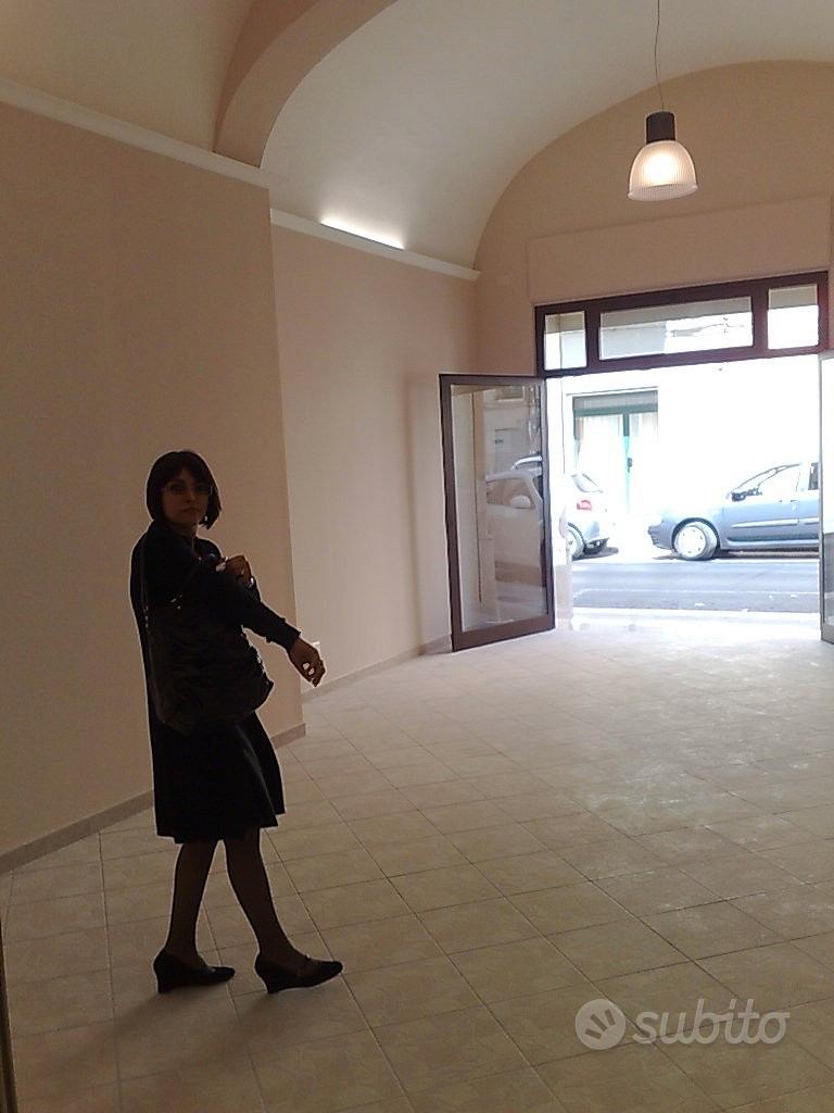 Locale commerciale ad uso negozio o ufficio - Vista 4