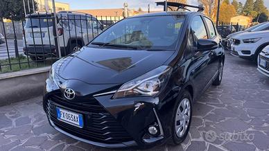 Toyota Yaris 1.5 5 porte Lounge