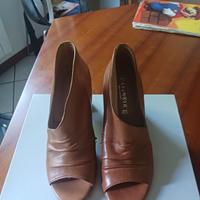 Scarpe in Cuoio tacco alto, marca CafèNoir tg.35