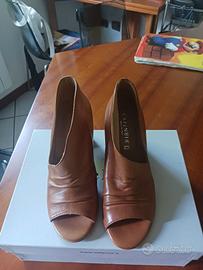 Scarpe in Cuoio tacco alto, marca CafèNoir tg.35