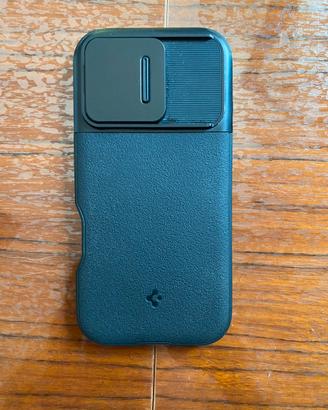 Cover Iphone 16Pro Spigen