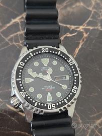 citizen pro master NY0040-09EE