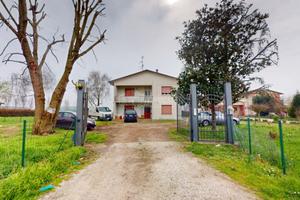 Villa Bifamiliare a Concordia sulla Secchia 10 loc