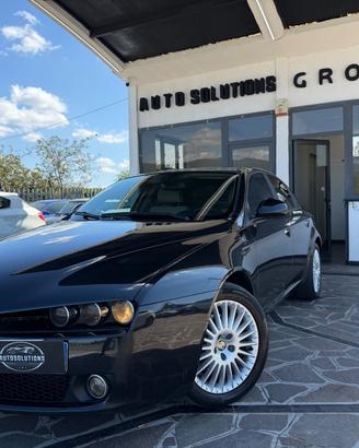 Alfa Romeo 159 1.9 jts Distinctive 160cv Total bla