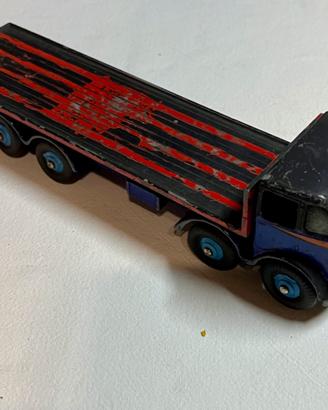 Lotto modelli di mezzi da cantiere vintage Dinky