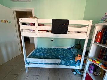 Letto a castello con materasso memory foam