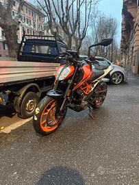 Ktm duke 390 A2