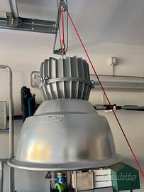 Lampadario Lampada sospesa proiettore