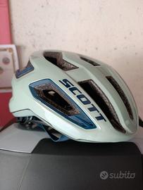 Casco Scott ARX Plus con allacciatura Mips