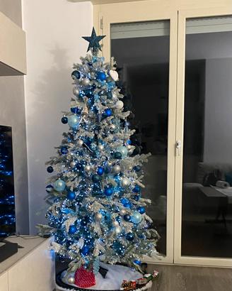 Albero di Natale 210 cm con accessori