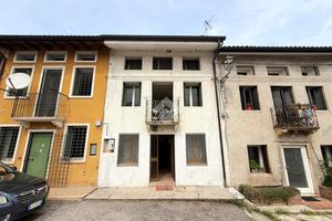 6 LOCALI A VALDAGNO