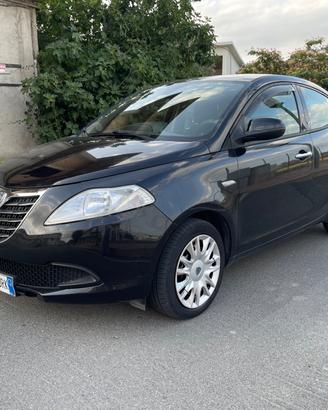 Lancia Ypsilon 1.3 MJT 16V 95 CV 5 porte S&S Plati