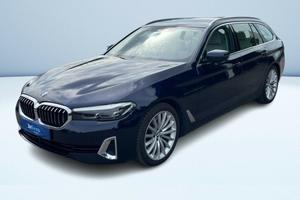 BMW Serie 5 540d Touring mhev 48V xdrive Luxury au