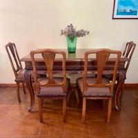 tavolo da pranzo in stile Chippendale con 6 sedie