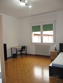 DA 1-2-27 CENTRO STORICO 2 SINGOLE A STUDENTESSE