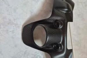 Ducati protezione centrale in carbonio 46016221AA