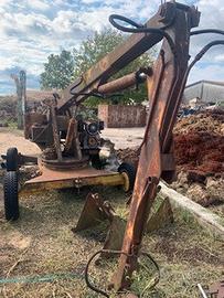 Ragno/Forca carica letame