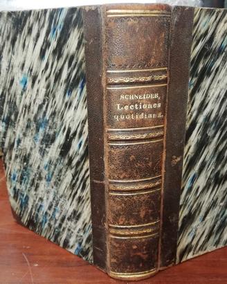 Libro antico del 1870."Lectiones quotidianae"