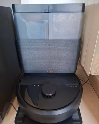 iRobot Roomba Combo  Aspirapolvere e Lavapavimenti
